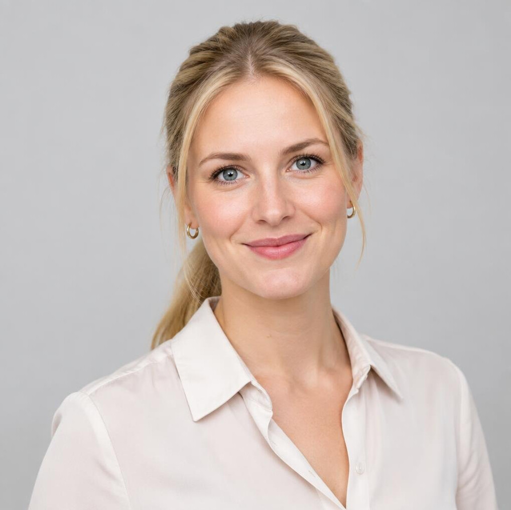 Studio portrait of a European businesswoman in her late 20s